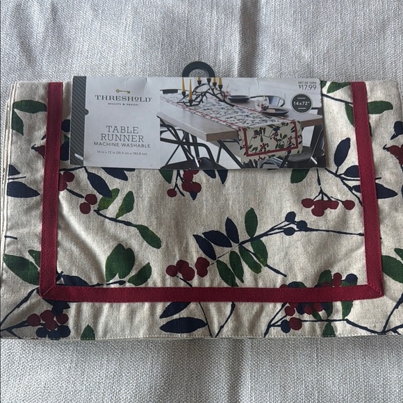 Threshold  Christmas Table Runner - Floral Design - Picture 1 of 5